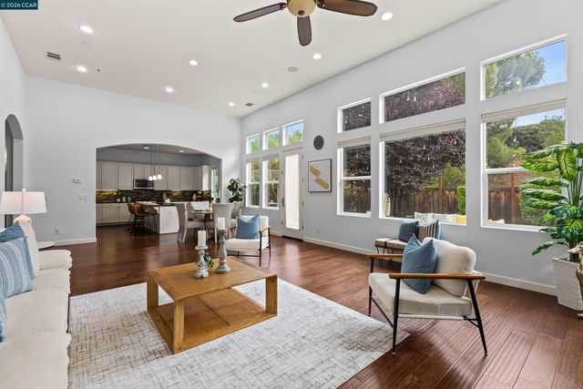 242 Prairie Way, Livermore, CA 94550