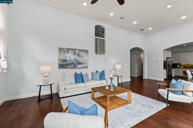 242 Prairie Way, Livermore, CA 94550