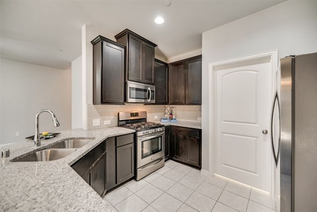 916 Brookville Court, Plano, TX 75074