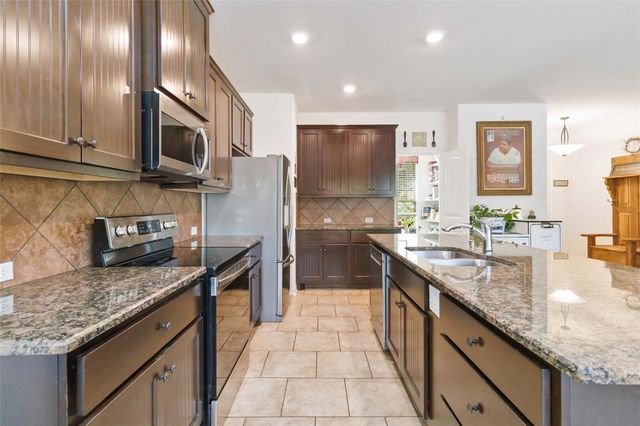 1193 Persimmon PASS, Fischer, TX 78623