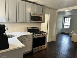 346 South Ave E, Westfield Town, NJ 07090