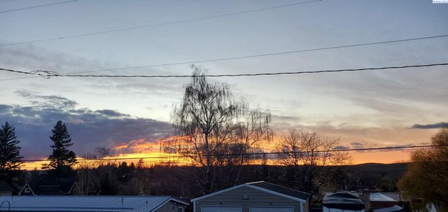 105 S Howard St, Tekoa, WA 99033