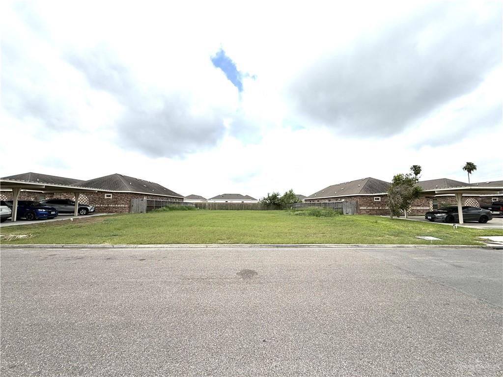 25514 E Garfield Avenue, Alton, TX 78573