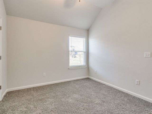 729 SE 37 Street, Newcastle, OK 73065