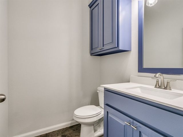 729 SE 37 Street, Newcastle, OK 73065