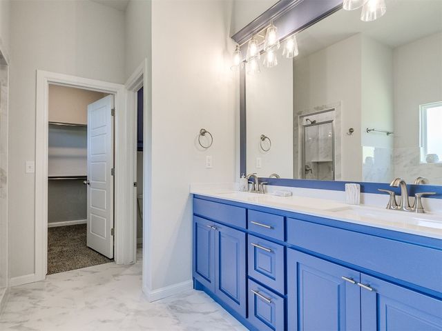 729 SE 37 Street, Newcastle, OK 73065