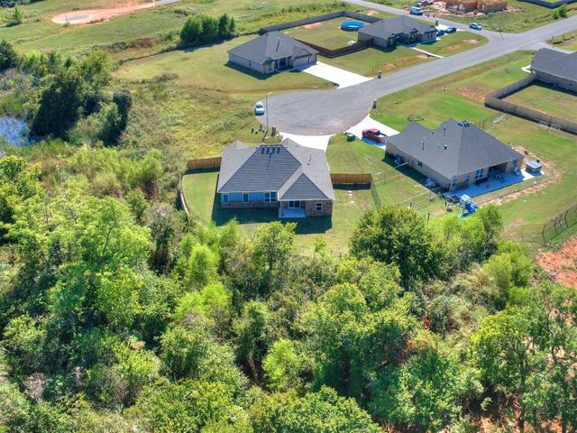 729 SE 37 Street, Newcastle, OK 73065