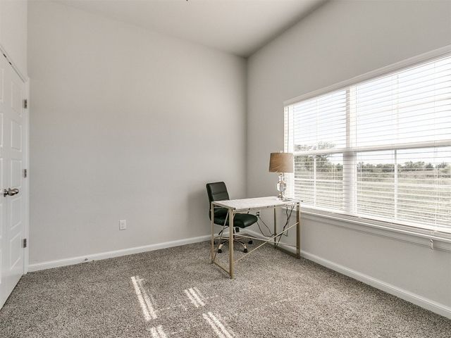 729 SE 37 Street, Newcastle, OK 73065