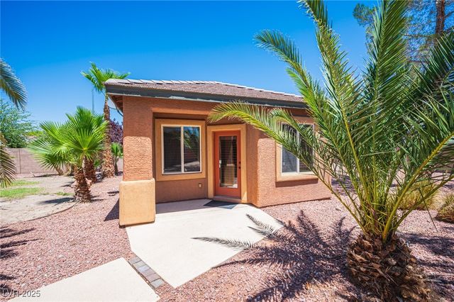 5832 Farnsworth Pond Avenue, Las Vegas, NV 89130