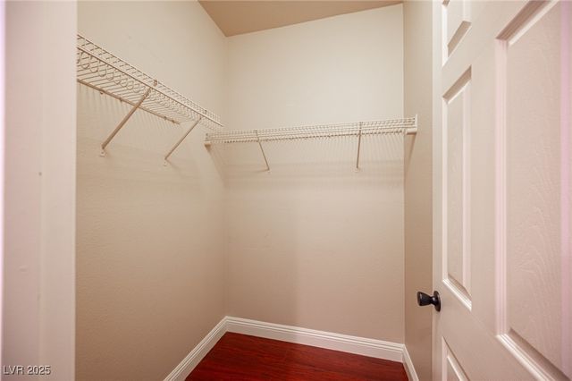 5832 Farnsworth Pond Avenue, Las Vegas, NV 89130