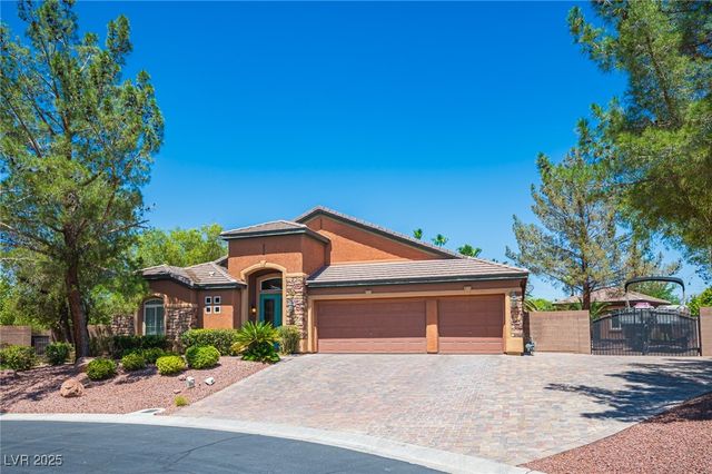 5832 Farnsworth Pond Avenue, Las Vegas, NV 89130