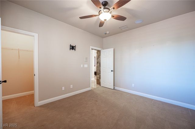 5832 Farnsworth Pond Avenue, Las Vegas, NV 89130