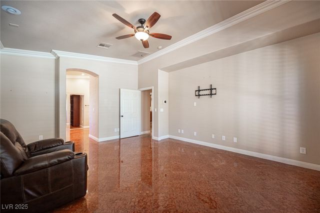 5832 Farnsworth Pond Avenue, Las Vegas, NV 89130