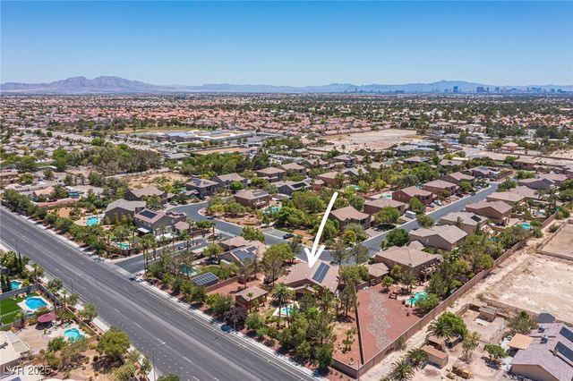 5832 Farnsworth Pond Avenue, Las Vegas, NV 89130