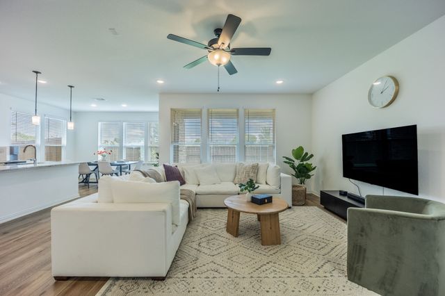 2774 Henson Lane, Garland, TX 75040