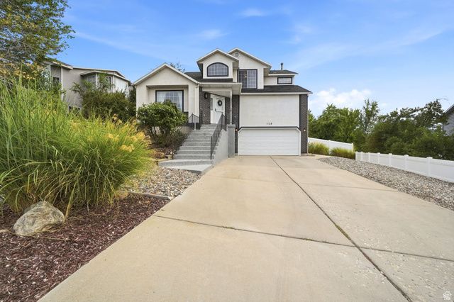 1138 E 11780 S, Sandy, UT 84094