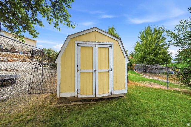 1138 E 11780 S, Sandy, UT 84094