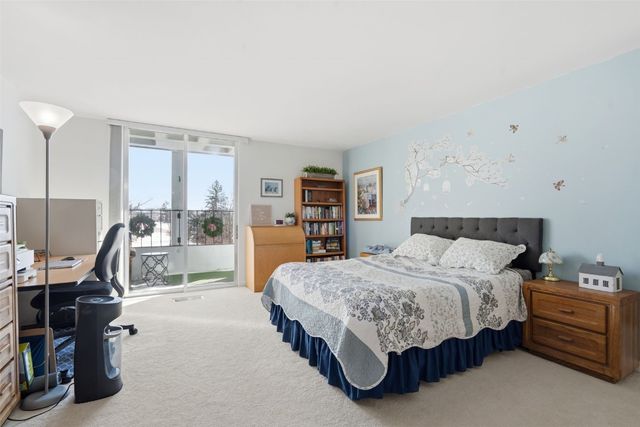 2222 1st Avenue NE 307, Cedar Rapids, IA 52402