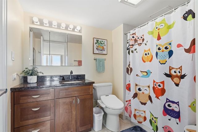 2222 1st Avenue NE 307, Cedar Rapids, IA 52402