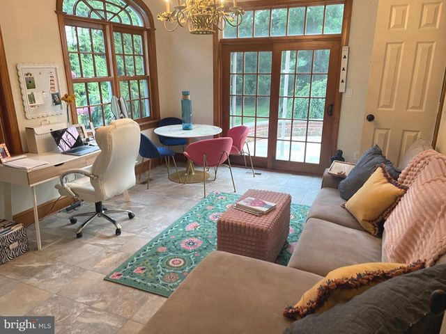 1024 BRICK HOUSE FARM LN, Newtown Square, PA 19073