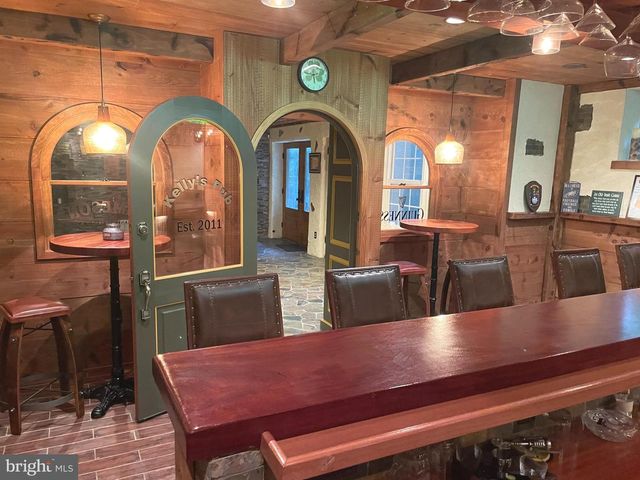 1024 BRICK HOUSE FARM LN, Newtown Square, PA 19073