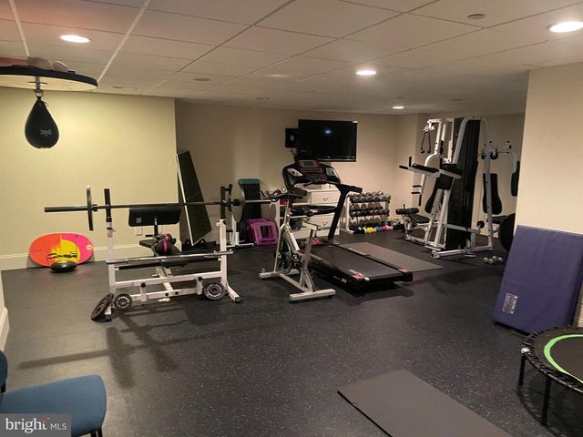 1024 BRICK HOUSE FARM LN, Newtown Square, PA 19073