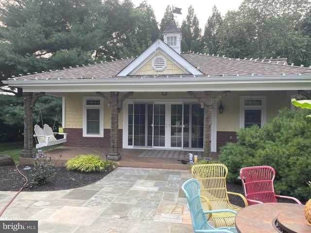 1024 BRICK HOUSE FARM LN, Newtown Square, PA 19073