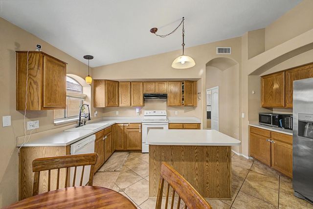 20004 N 65th Drive, Glendale, AZ 85308