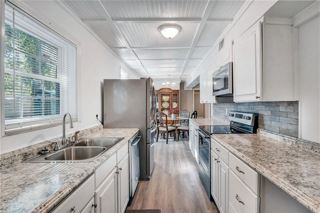 418 Buckingham Place, Brunswick, GA 31525