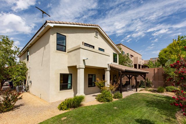 9808 Chantilly Road NW, Albuquerque, NM 87114