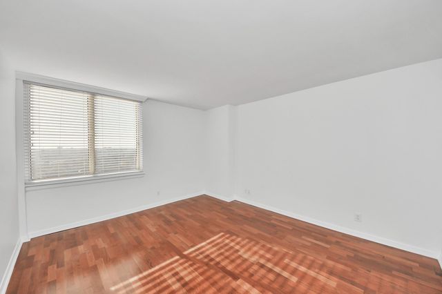 3525 Sage Road 1503, Houston, TX 77056