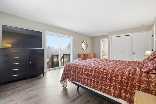 77 Second NH Turnpike, Hillsborough, NH 03244