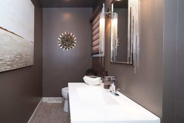 6811 W Gate Road, Roscoe, IL 61073