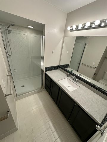 34574 Maple Lane, Sterling Heights, MI 48312