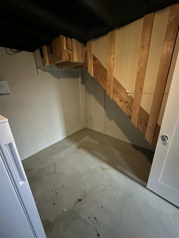 34574 Maple Lane, Sterling Heights, MI 48312