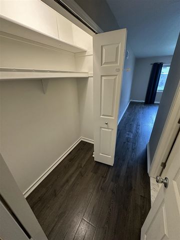 34574 Maple Lane, Sterling Heights, MI 48312