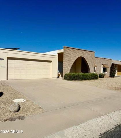 14202 N LAKEFOREST Drive, Sun City, AZ 85351