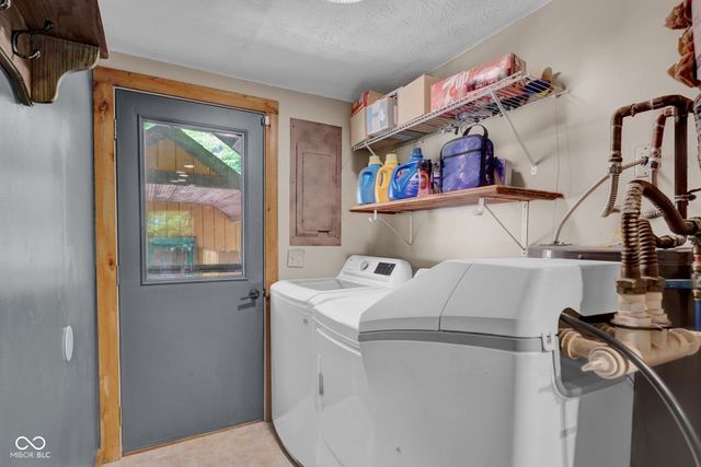 6774 S Becks Grove Road, Freetown, IN 47235