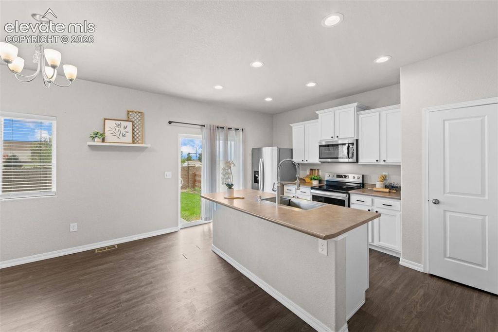 7221 Boreal Drive, Colorado Springs, CO 80915 — photo 4