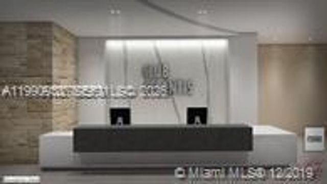 2555 Collins Ave 1114, Miami Beach, FL 33140