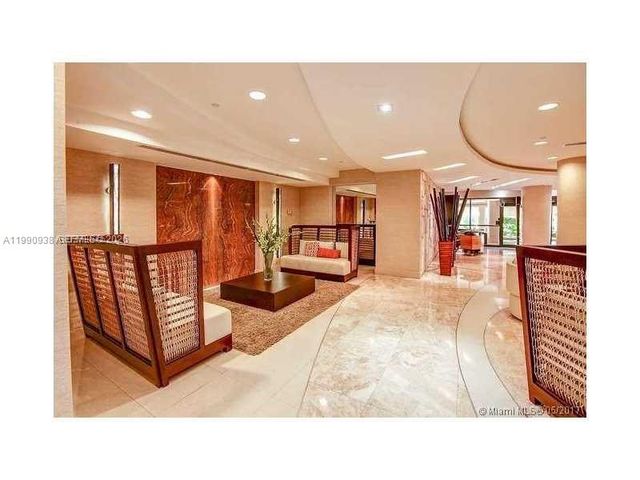 2555 Collins Ave 1114, Miami Beach, FL 33140