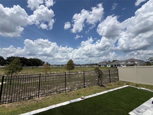 3329 ORANGE ROSE LOOP, Apopka, FL 32712