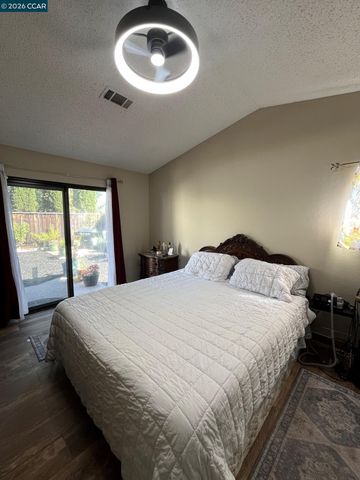 2837 Morro Dr, Antioch, CA 94531