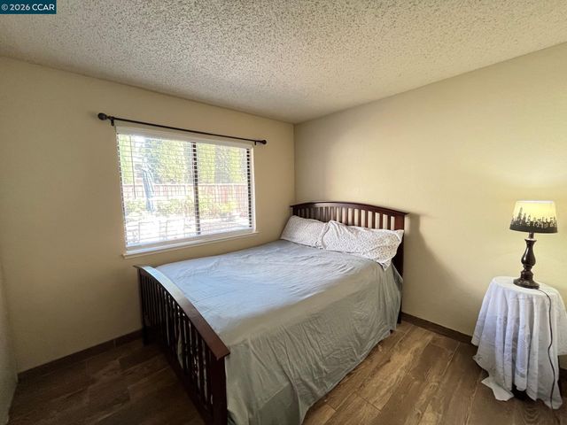 2837 Morro Dr, Antioch, CA 94531