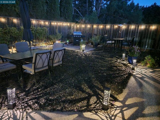 2837 Morro Dr, Antioch, CA 94531