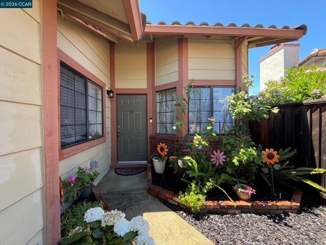 2837 Morro Dr, Antioch, CA 94531