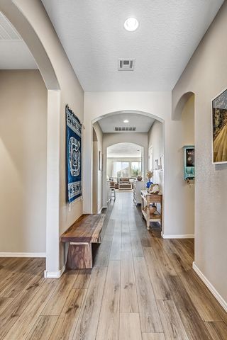 6772 Zachary Road NE, Rio Rancho, NM 87144