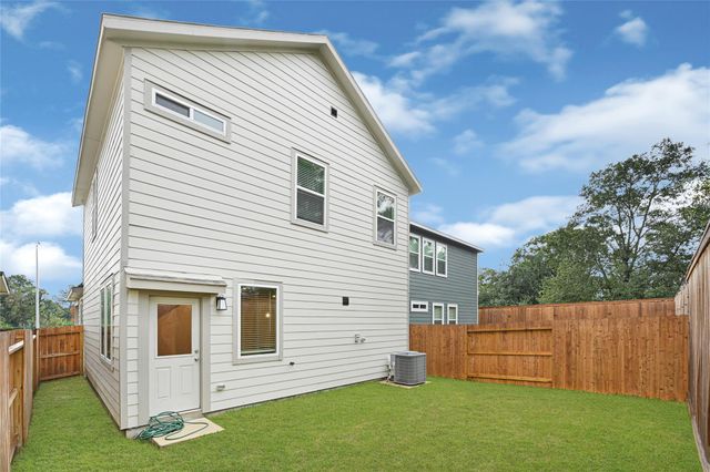 14107 Mellow Pine Court, Houston, TX 77032