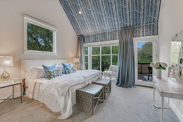 2806 Robbs RUN, Austin, TX 78703