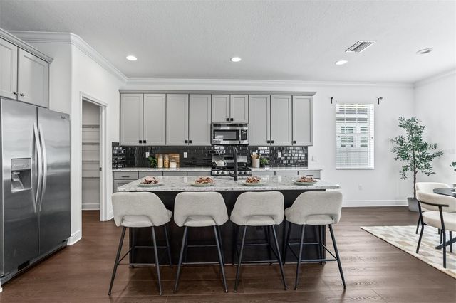 136 PHILIPPE GRAND COURT, Safety Harbor, FL 34695